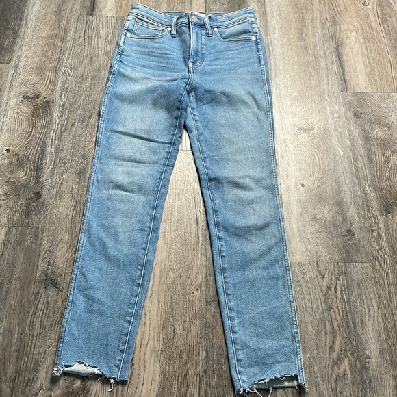 Madewell Women’s 10” High Rise Skinny Jeans with Raw Hem, size 26 - Picture 7 of 11